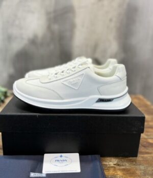 PRADA SNEAKER