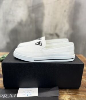 PRADA SNEAKER