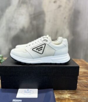 PRADA SNEAKER