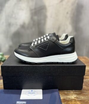PRADA SNEAKER
