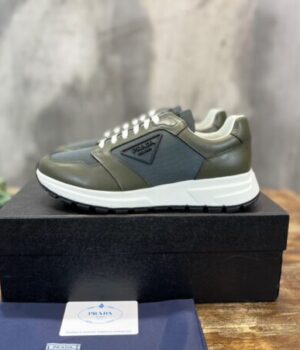 PRADA SNEAKER