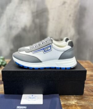 PRADA SNEAKER