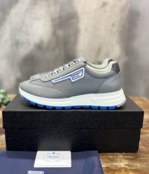 PRADA SNEAKER