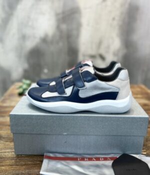 PRADA SNEAKER