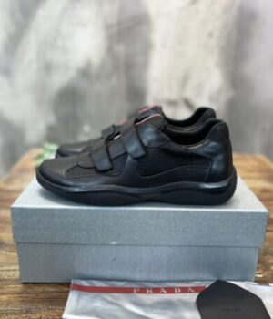 PRADA SNEAKER