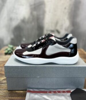 PRADA SNEAKER