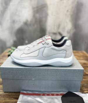 PRADA SNEAKER