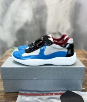PRADA SNEAKER