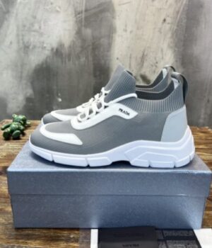 PRADA SNEAKER