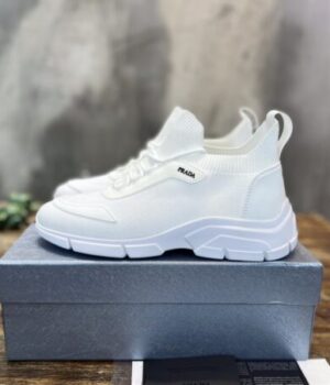 PRADA SNEAKER