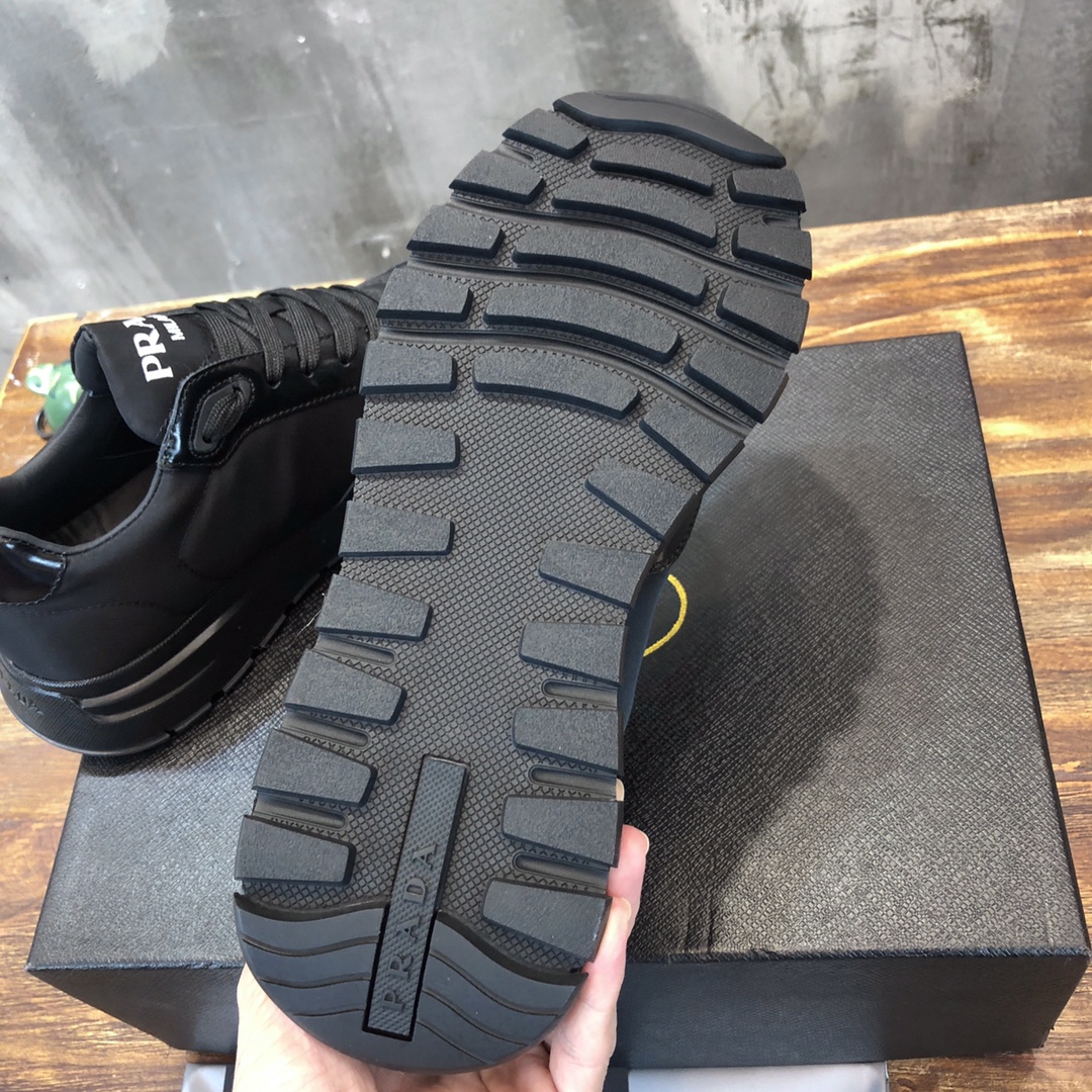 PRADA SNEAKER - Image 5
