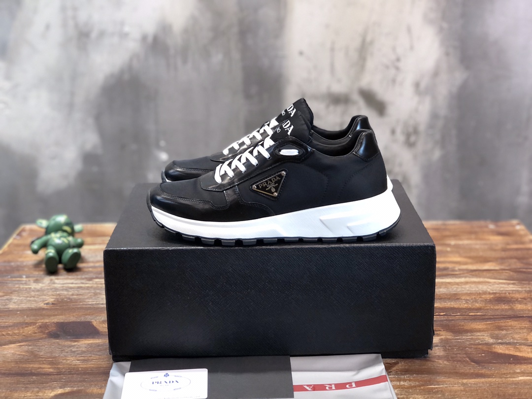 PRADA SNEAKER - Image 2
