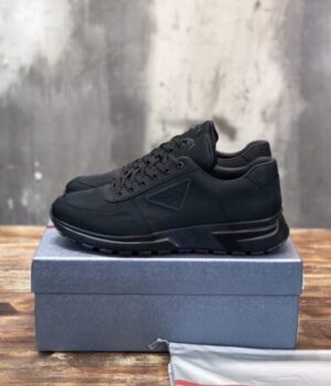 PRADA SNEAKER