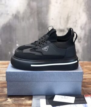 PRADA SNEAKER
