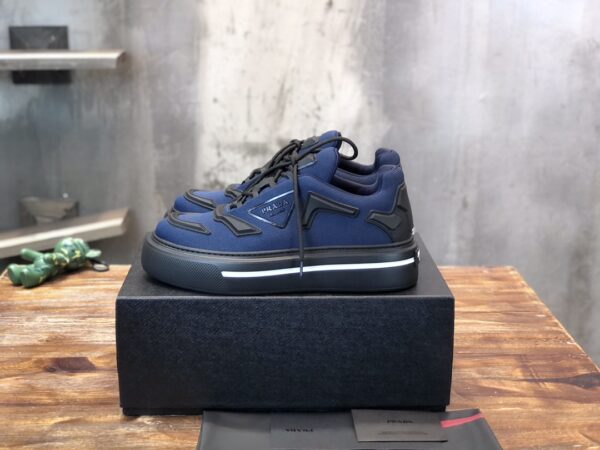 PRADA SNEAKER