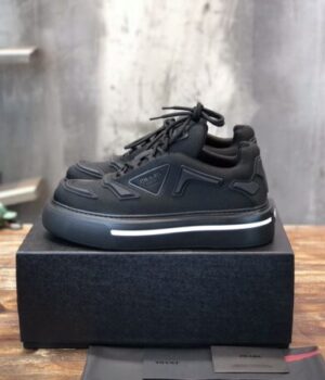 PRADA SNEAKER
