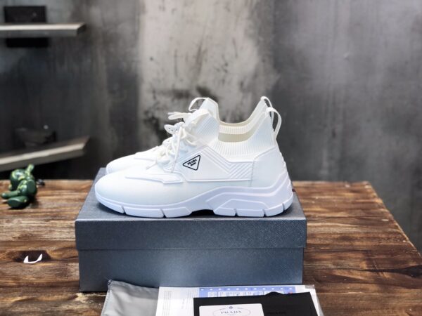 PRADA SNEAKER