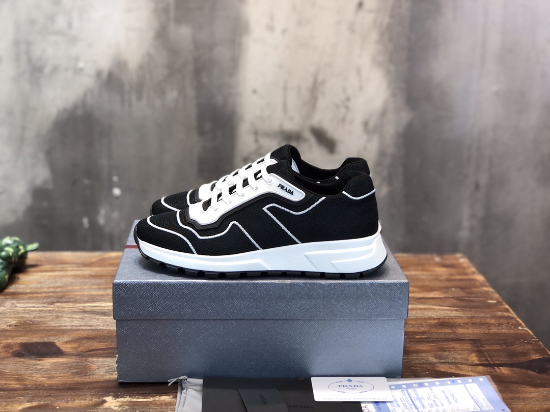 PRADA SNEAKER - Image 2