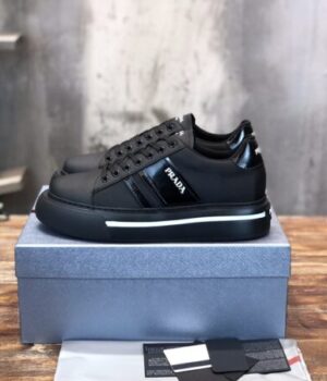 PRADA SNEAKER
