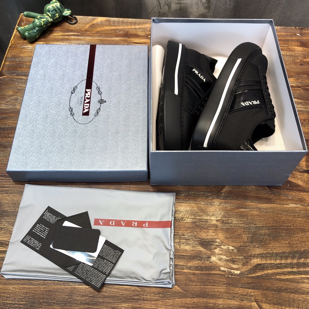 PRADA SNEAKER - Image 3