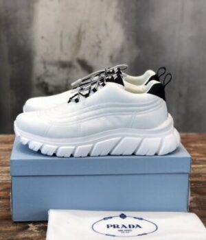 PRADA SNEAKER