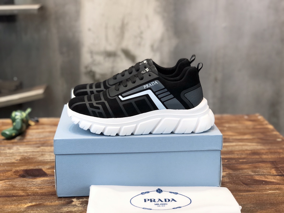 PRADA SNEAKER - Image 2