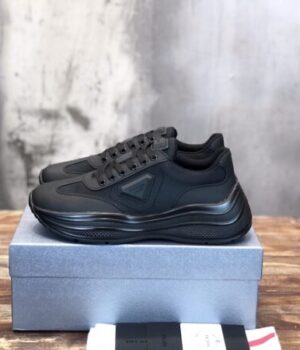 PRADA SNEAKER