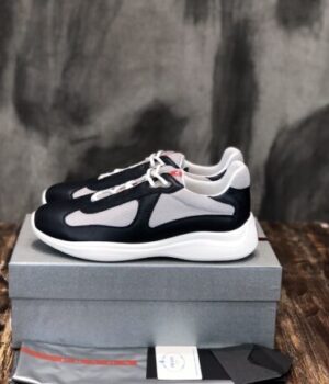 PRADA SNEAKER