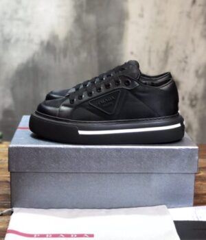 PRADA SNEAKER