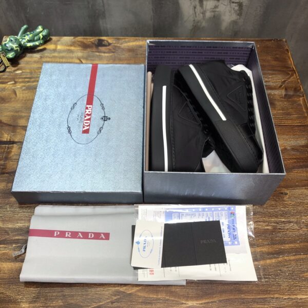 PRADA SNEAKER - Image 4