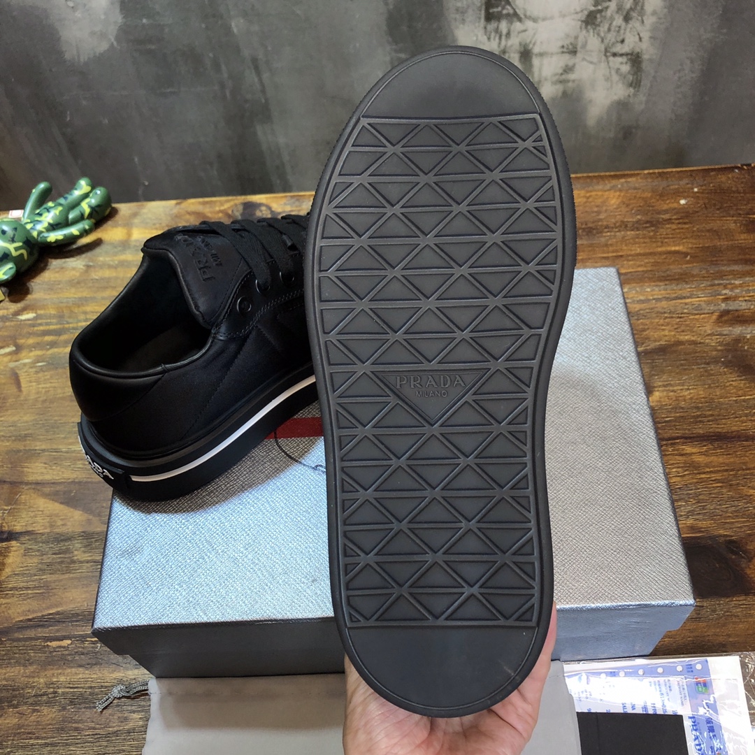 PRADA SNEAKER - Image 5