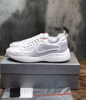 PRADA SNEAKER