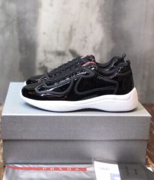 PRADA SNEAKER