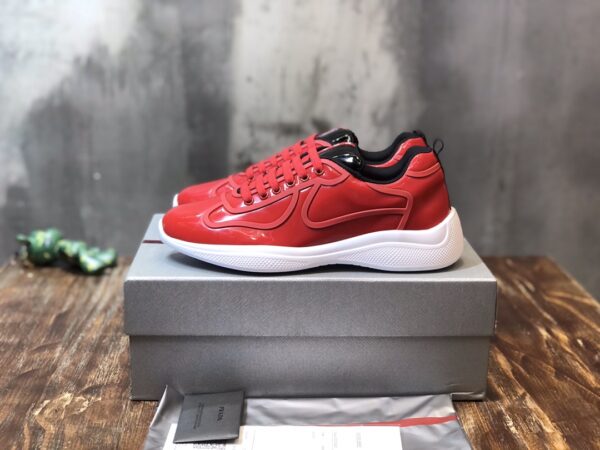 PRADA SNEAKER