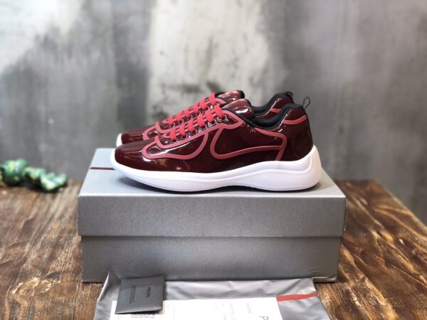 PRADA SNEAKER