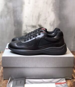 PRADA SNEAKER