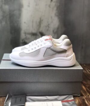 PRADA SNEAKER
