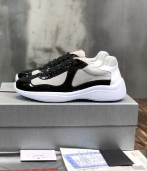 PRADA SNEAKER