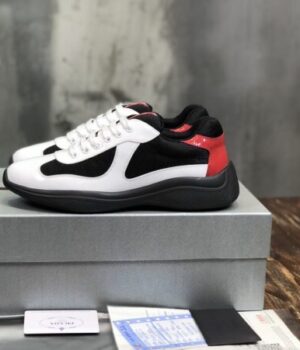PRADA SNEAKER