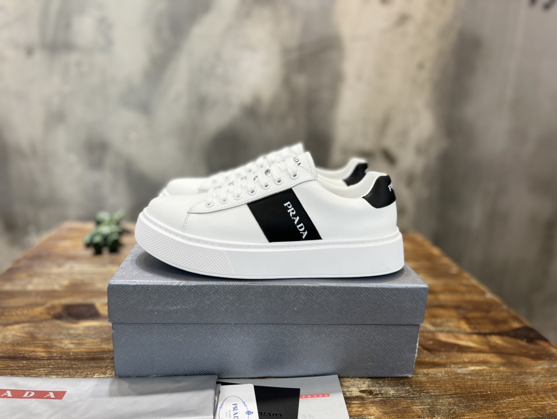 PRADA SNEAKER - Image 2