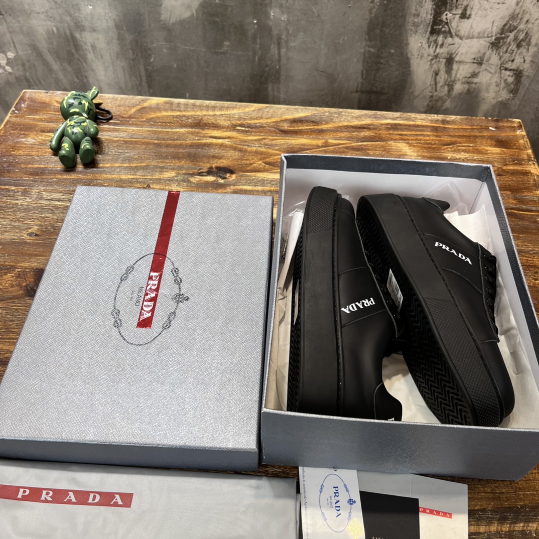 PRADA SNEAKER - Image 3