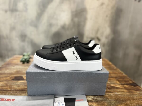 PRADA SNEAKER