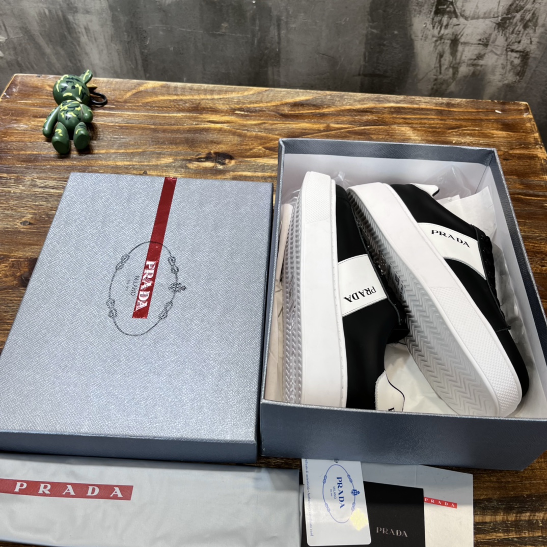 PRADA SNEAKER - Image 3