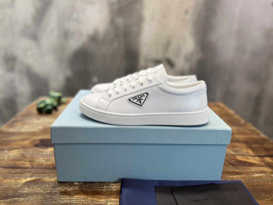 PRADA SNEAKER - Image 2