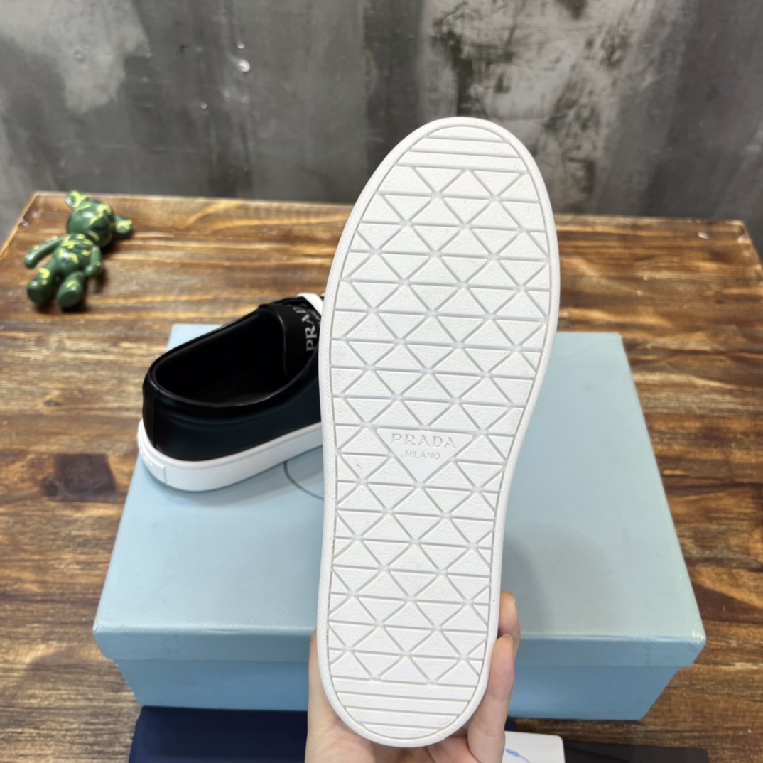 PRADA SNEAKER - Image 5