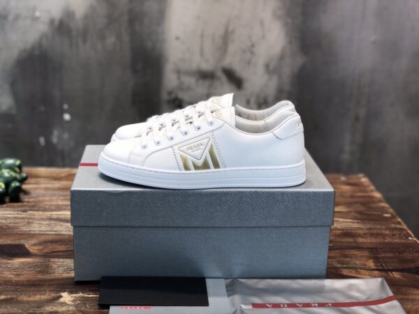PRADA SNEAKER