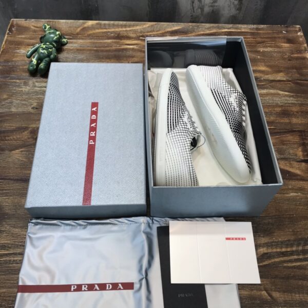 PRADA SNEAKER - Image 4