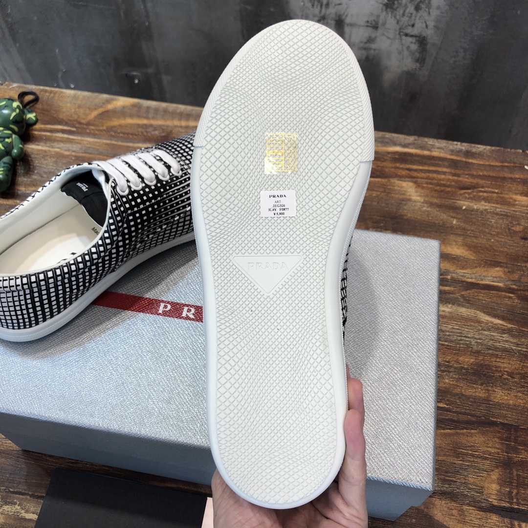 PRADA SNEAKER - Image 5