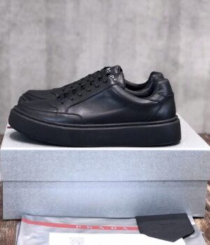 PRADA SNEAKER