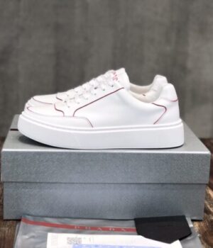 PRADA SNEAKER